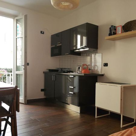 Al Molo 2 Apartman Como Kültér fotó