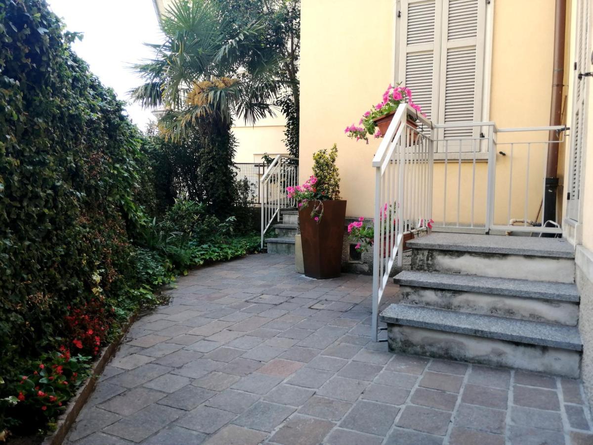 Al Molo 2 Apartman Como Kültér fotó
